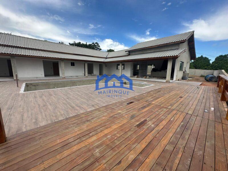 Chácara com 3 Quartos e 4 banheiros à Venda, 1000 m² por R$ 1.200.000 Cód. ch1829