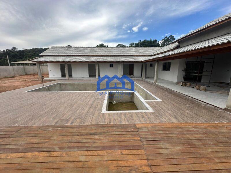 Chácara com 3 Quartos e 4 banheiros à Venda, 1000 m² por R$ 1.200.000 Cód. ch1829