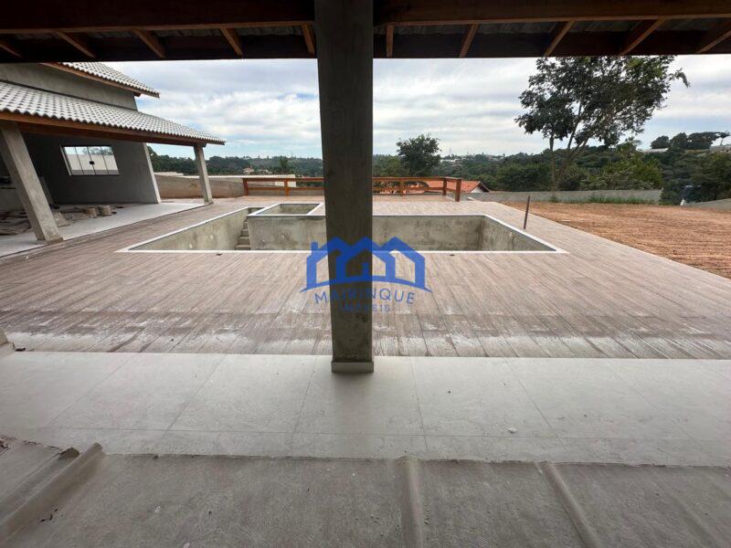 Chácara com 3 Quartos e 4 banheiros à Venda, 1000 m² por R$ 1.200.000 Cód. ch1829