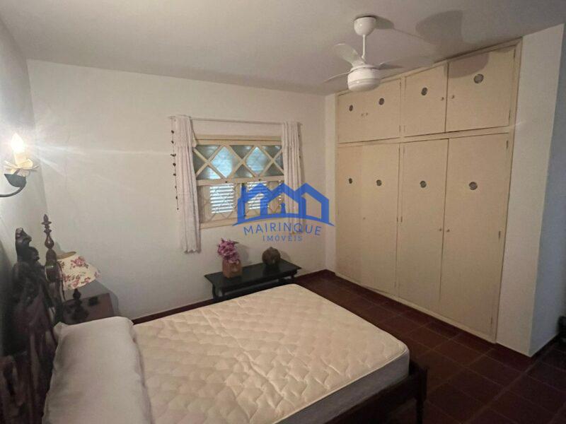 Casa com 4 Quartos e 3 banheiros à Venda, 1.200m² por R$ 750.000 cod. ch1860