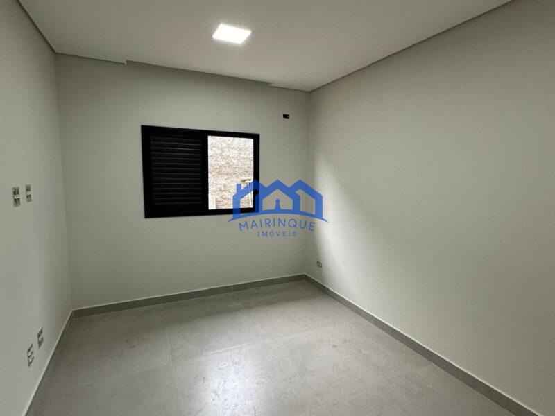 Chacara com 5 Quartos e 5 banheiros à Venda, 1000 m² por R$ 1.700.000 cod. ch1875