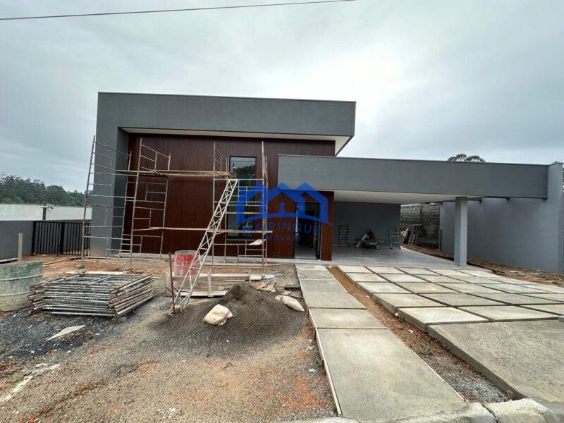 Chacara com 5 Quartos e 5 banheiros à Venda, 1000 m² por R$ 1.700.000 cod. ch1875