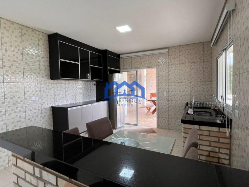 Chacara com 3 Quartos e 3 banheiro à Venda, 1000 m² por R$ 870.000 cod.ch1876