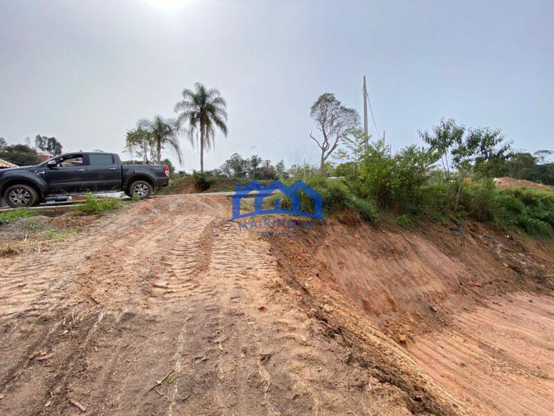 Lote/Terreno à Venda, 1.902,89 m² por R$ 193.000 cod. ch1879