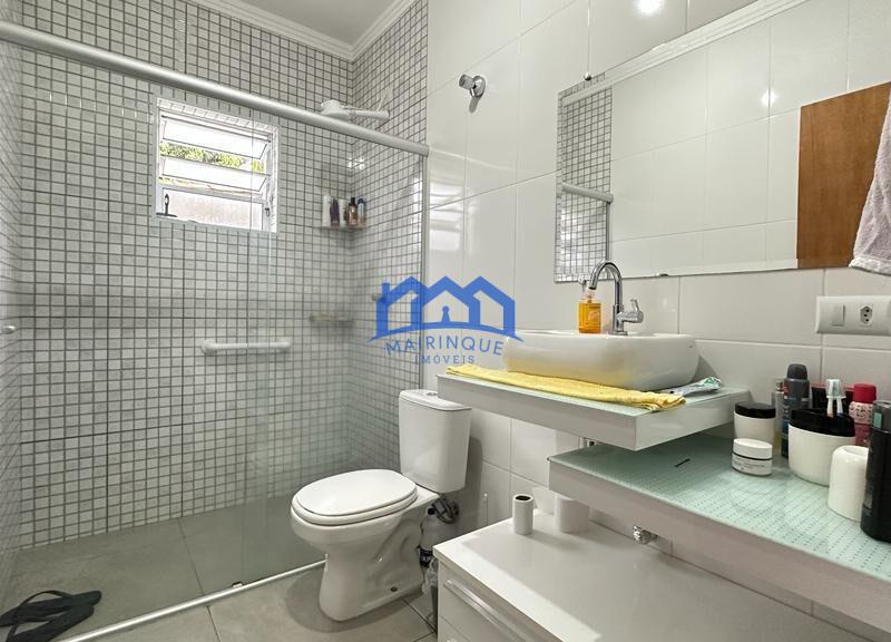 Chacara com 3 Quartos e 3 banheiros à Venda, 2.000 m² por R$ 950.000 cod.ch1905