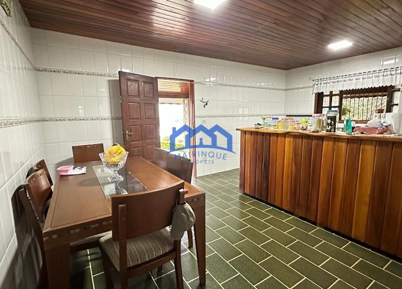 Chacara com 3 Quartos e 3 banheiros à Venda, 2.000 m² por R$ 950.000 cod.ch1905