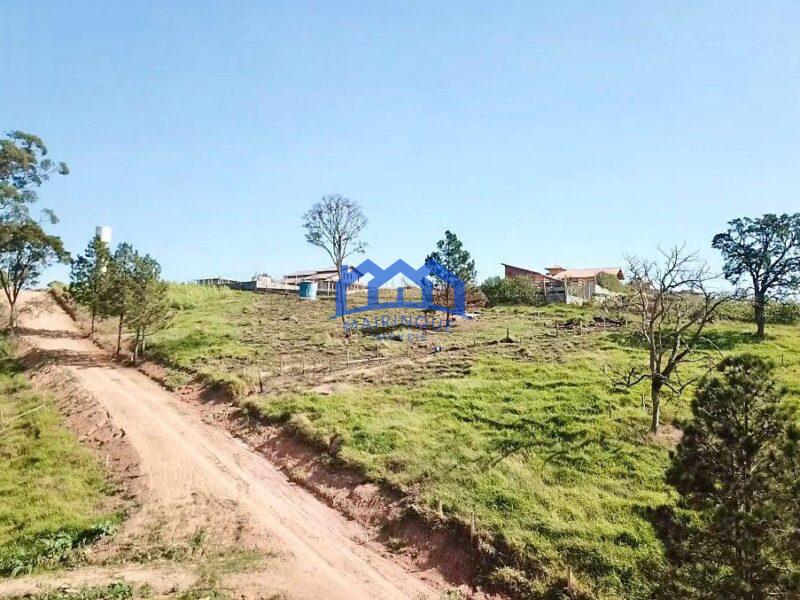 Terreno à Venda, 1000 m² por R$ 120.000 cod. ch1922