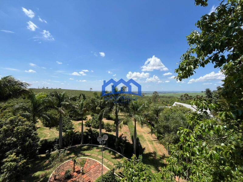 Fazenda/Sítio com 4 Quartos e 4 banheiros à Venda, 220.000 m² por R$ 10.000.000 COD. CH1925