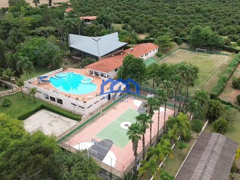 Fazenda/Sítio com 4 Quartos e 4 banheiros à Venda, 220.000 m² por R$ 10.000.000 COD. CH1925