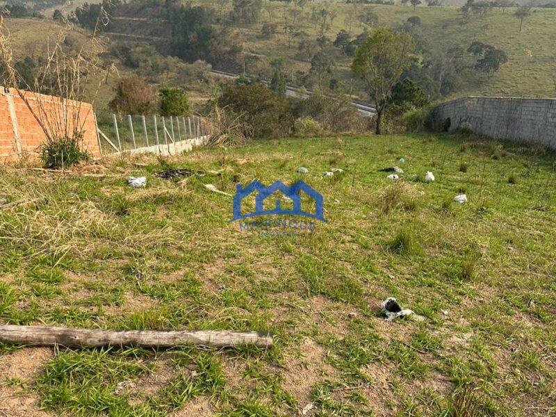 Terreno à Venda, 1000 m² por R$ 120.000 cod. ch1913