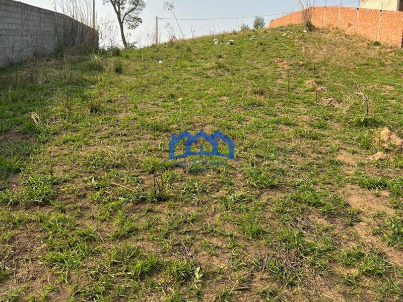 Terreno à Venda, 1000 m² por R$ 120.000 cod. ch1913