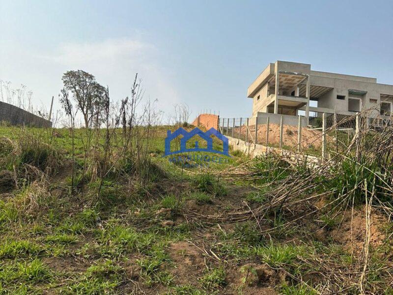 Terreno à Venda, 1000 m² por R$ 120.000 cod. ch1913