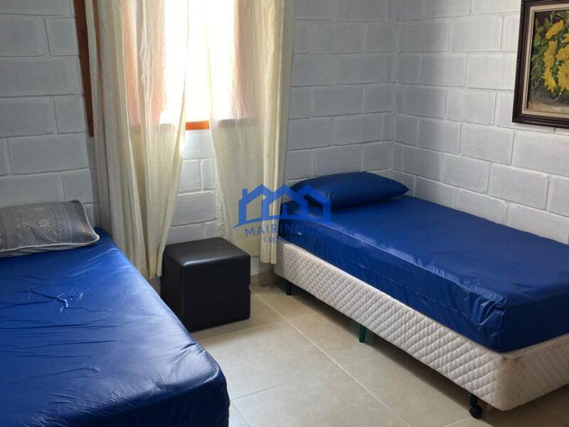 Chácara com 6 Quartos e 3 banheiros à Venda, 1000 m² por R$ 850.000 cod ch1935