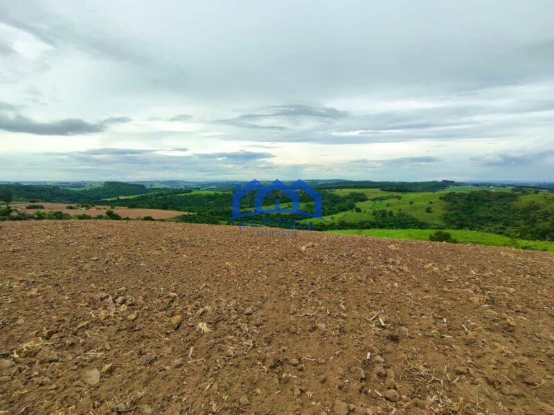 Fazenda/Sítio com 48,25 alqueires por R$ 5.500.000 cod. ch1963