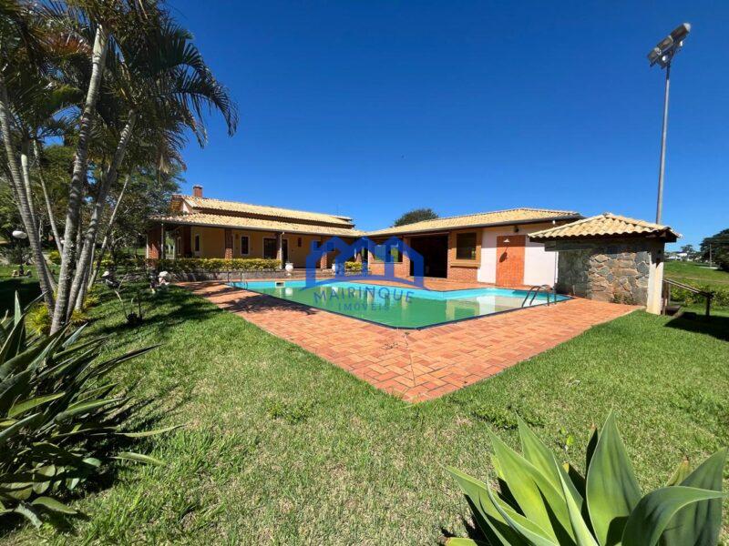 Casa com 3 Quartos e 2 banheiros à Venda, 1800 m² por R$ 1.800.000 cod. ch1958