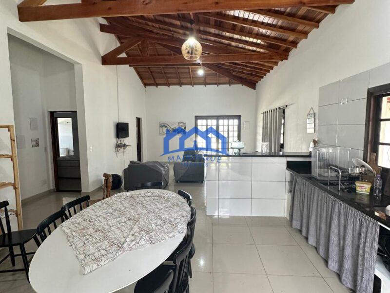 Chácara com 3 Quartos e 2 banheiros à Venda, 1000 m² por R$ 780.000 cód ch1934