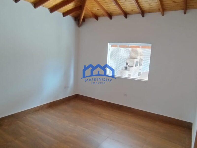 Chácara com 4 Quartos e 2 banheiros à Venda, 1500 m² por R$ 850.000 COD ch1976