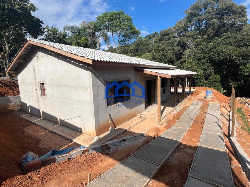 Chácara com 3 Quartos e 2 banheiros à Venda, 1000 m² por R$ 580.000 cod.ch2003