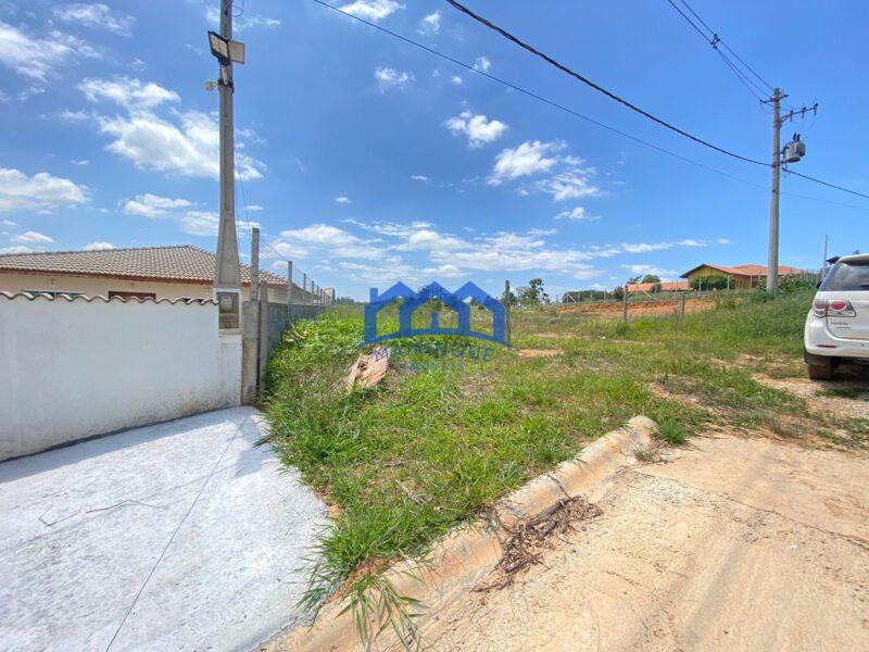 Lote/Terreno à Venda, 1500 m² por R$ 150.000 cod. ch12002