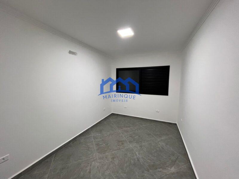 Chácara com 4 Quartos e 5 banheiros à Venda, 1870 m² por R$ 2.500.000 ch2004