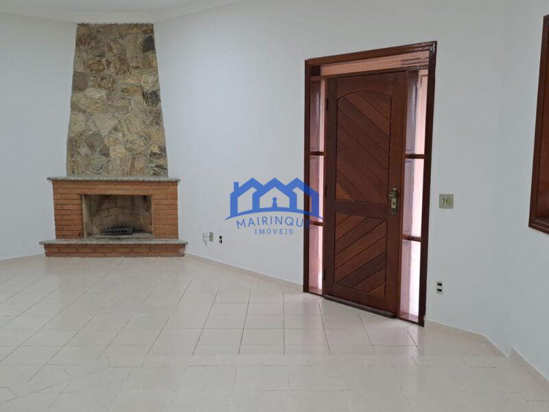 Chácara com 3 Quartos e 2 banheiros à Venda, 1477m² por R$ 1.950.000 COD. ch2030