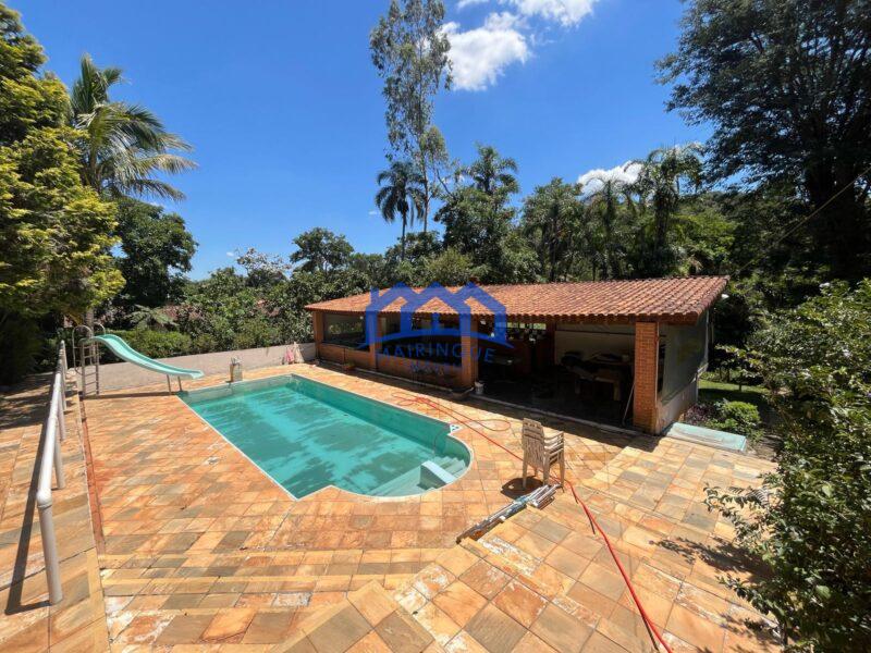 Chácara com 7 Quartos e 5 banheiros à Venda, 5.000 m² por R$ 900.000 Cód. ch2103