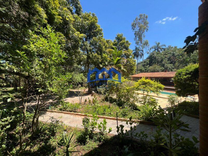 Chácara com 7 Quartos e 5 banheiros à Venda, 5.000 m² por R$ 900.000 Cód. ch2103