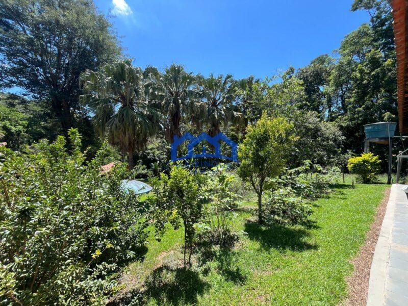 Chácara com 7 Quartos e 5 banheiros à Venda, 5.000 m² por R$ 900.000 Cód. ch2103