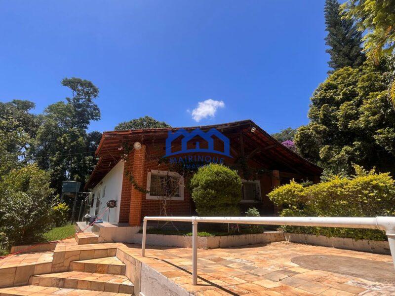 Chácara com 7 Quartos e 5 banheiros à Venda, 5.000 m² por R$ 900.000 Cód. ch2103