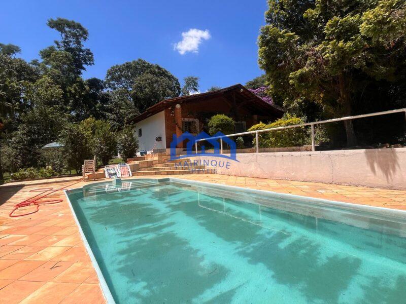 Chácara com 7 Quartos e 5 banheiros à Venda, 5.000 m² por R$ 900.000 Cód. ch2103