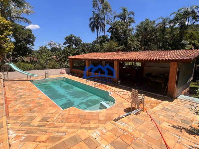 Chácara com 7 Quartos e 5 banheiros à Venda, 5.000 m² por R$ 900.000 Cód. ch2103