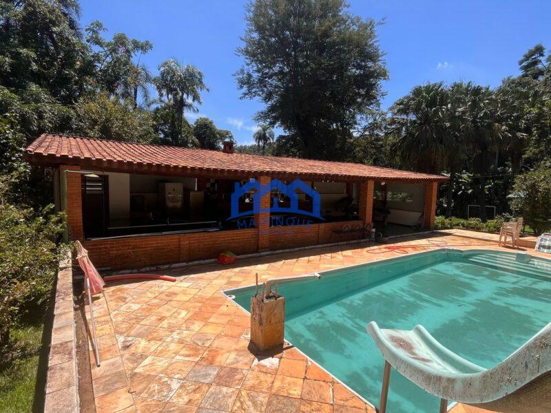 Chácara com 7 Quartos e 5 banheiros à Venda, 5.000 m² por R$ 900.000 Cód. ch2103