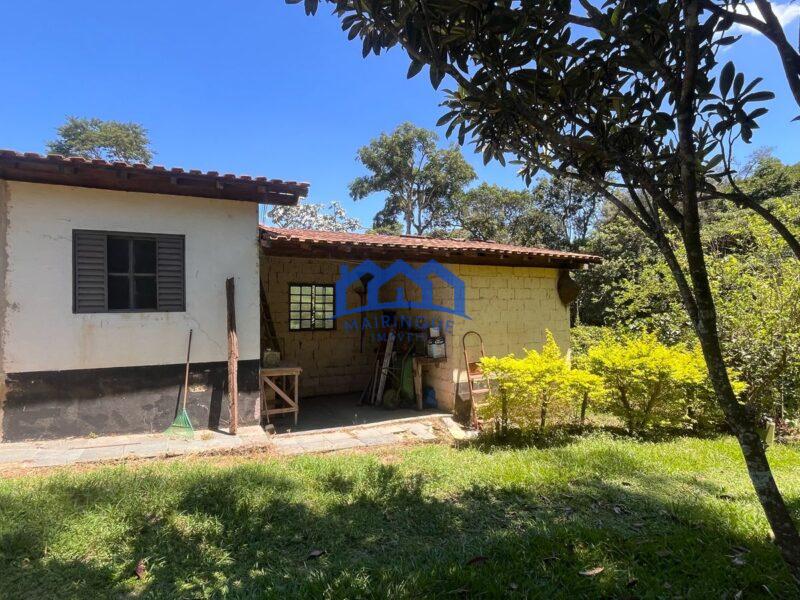 Chácara com 7 Quartos e 5 banheiros à Venda, 5.000 m² por R$ 900.000 Cód. ch2103