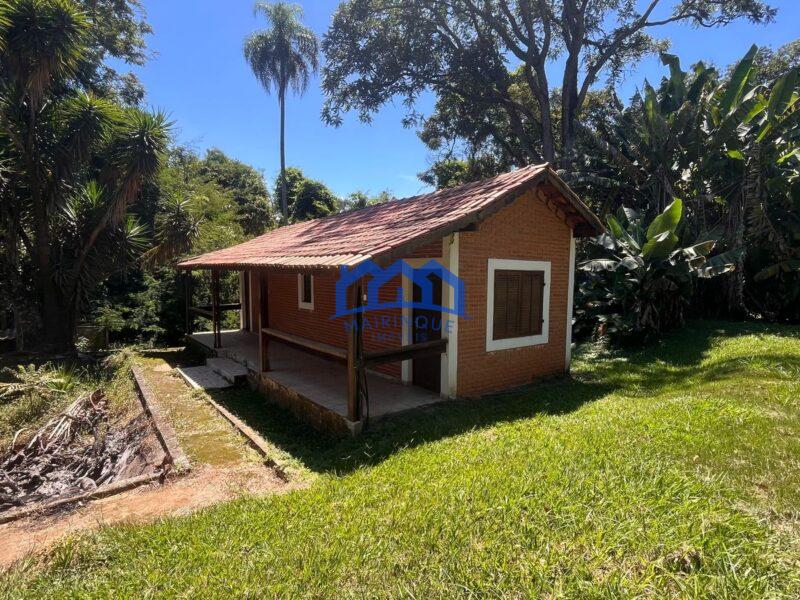 Chácara com 7 Quartos e 5 banheiros à Venda, 5.000 m² por R$ 900.000 Cód. ch2103
