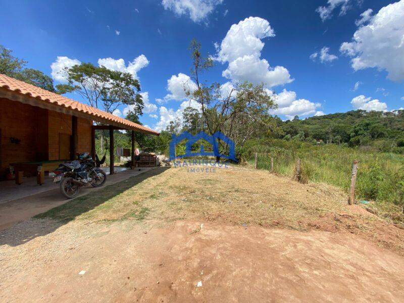 Chácara com 2 quartos e 2 banheiros à Venda, 1000 m² por R$ 470.000 Cód. ch2129