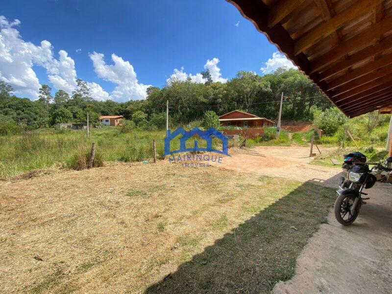 Chácara com 2 quartos e 2 banheiros à Venda, 1000 m² por R$ 470.000 Cód. ch2129