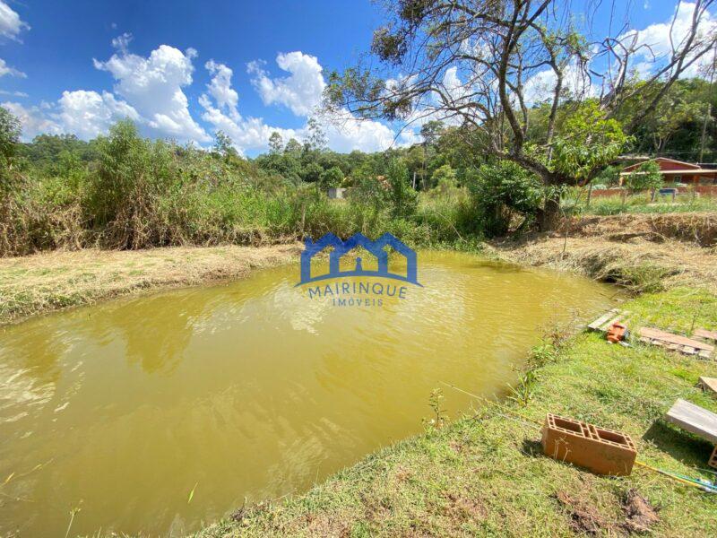 Chácara com 2 quartos e 2 banheiros à Venda, 1000 m² por R$ 470.000 Cód. ch2129