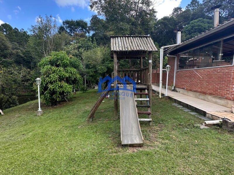 Sítio com 10.000m² à Venda , por R$ 750.000,00 Cód. ch2138