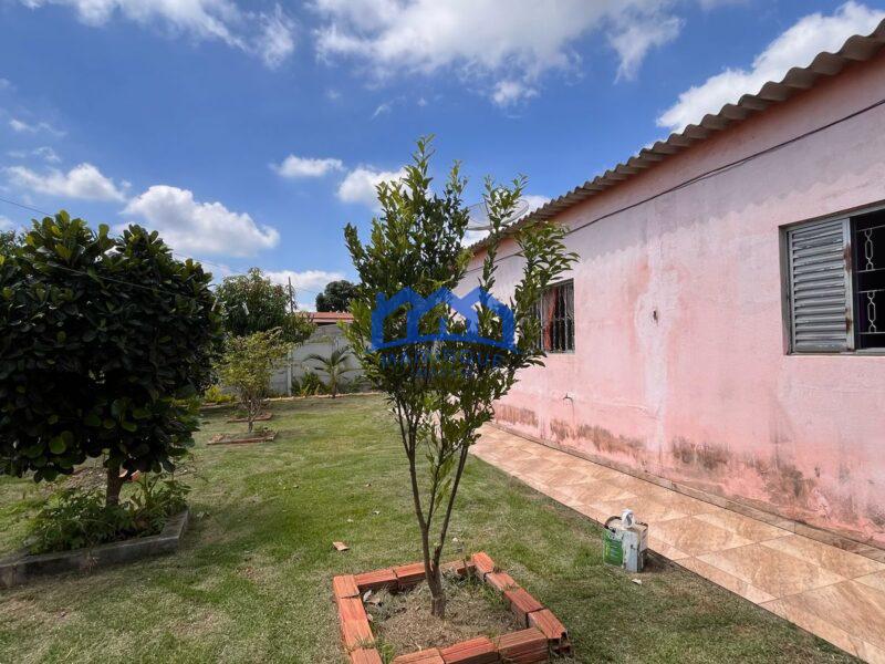 Chácara com 3 quartos e 2 banheiros com 1.000m² à Venda, por R$ 530.000 Cód. ch2151