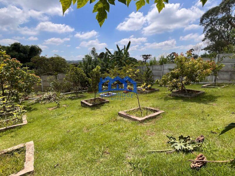 Chácara com 3 quartos e 2 banheiros com 1.000m² à Venda, por R$ 530.000 Cód. ch2151