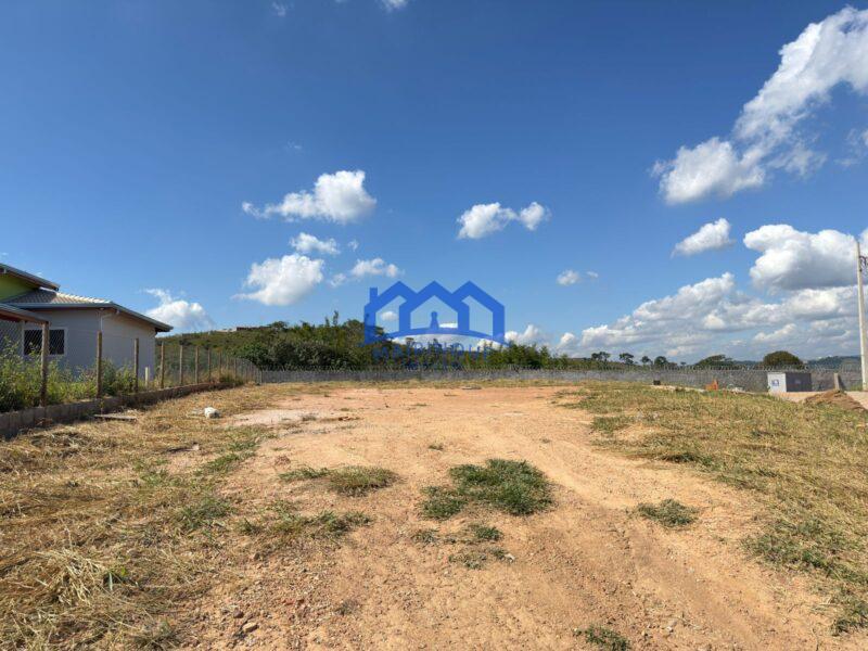 Lote/Terreno à Venda, 1070m² por R$ 400.000,00 Cód. ch2086