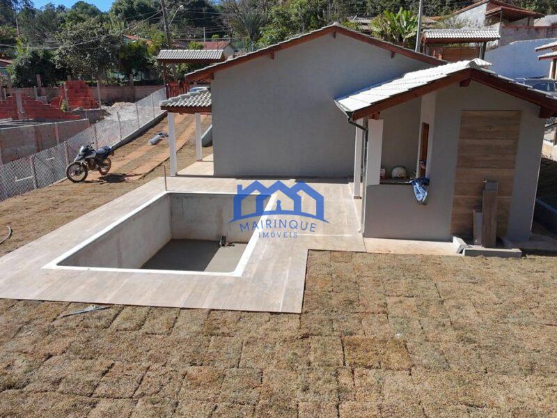 Chácara com 3 quartos e 2 banheiros com 1.000m² à Venda, por R$ 580.000 Cód. ch2155
