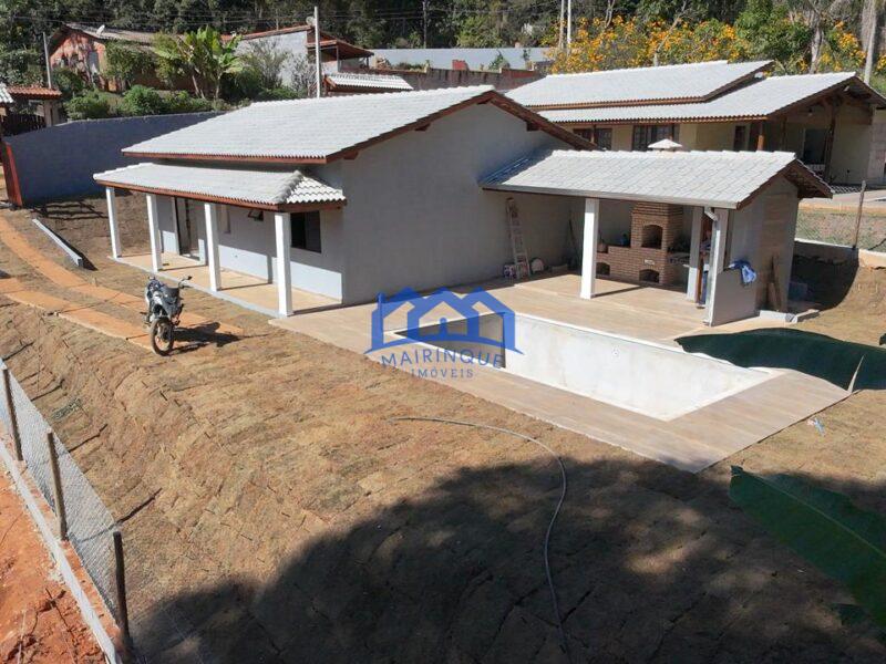 Chácara com 3 quartos e 2 banheiros com 1.000m² à Venda, por R$ 580.000 Cód. ch2155
