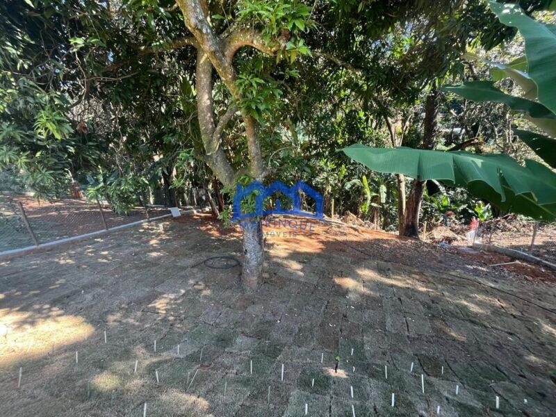 Chácara com 3 quartos e 2 banheiros com 1.000m² à Venda, por R$ 580.000 Cód. ch2155