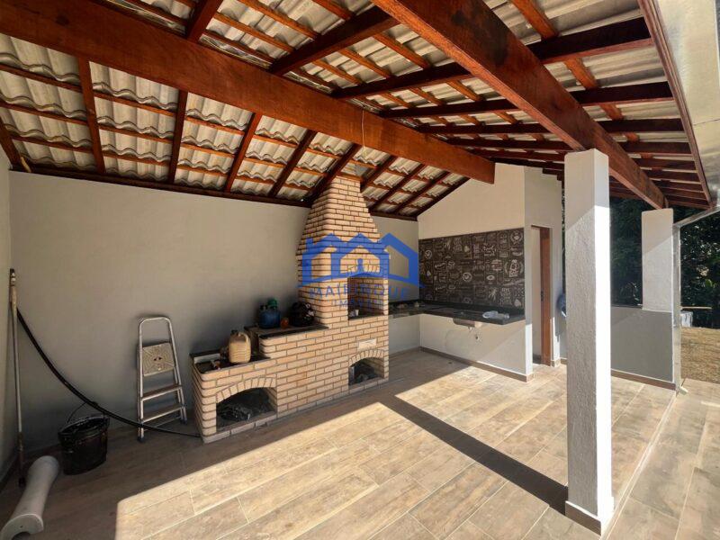 Chácara com 3 quartos e 2 banheiros com 1.000m² à Venda, por R$ 580.000 Cód. ch2155