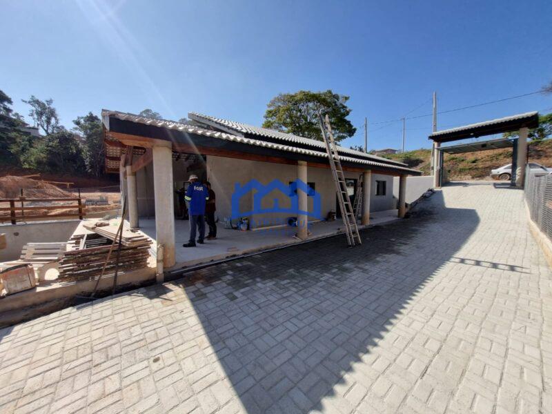 Chácara com 3 Quartos e 3 banheiros à Venda, 1.000 m² por R$ 850.000 Cód. ch2106