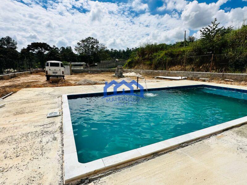 Chácara com 3 quartos e 3 banheiros com 1000 m² à Venda, por R$ 330.000 Cód. ch2211