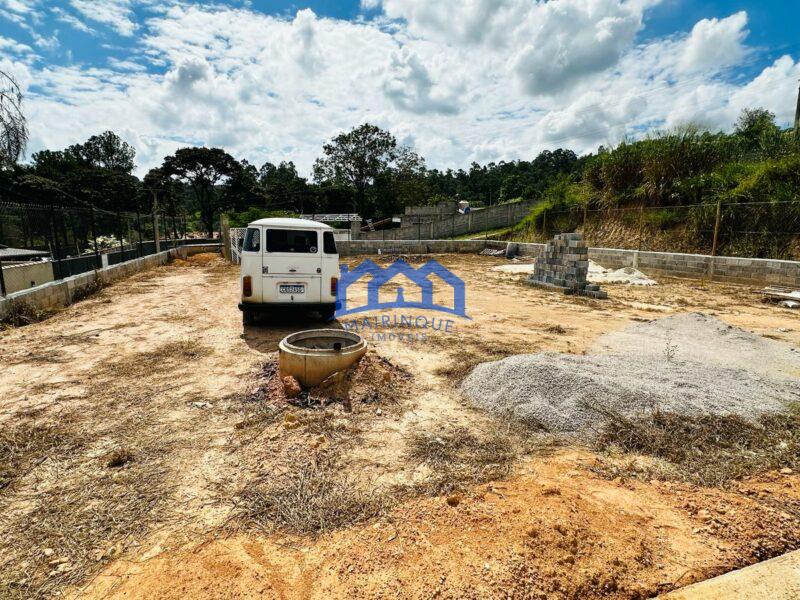Chácara com 3 quartos e 3 banheiros com 1000 m² à Venda, por R$ 330.000 Cód. ch2211