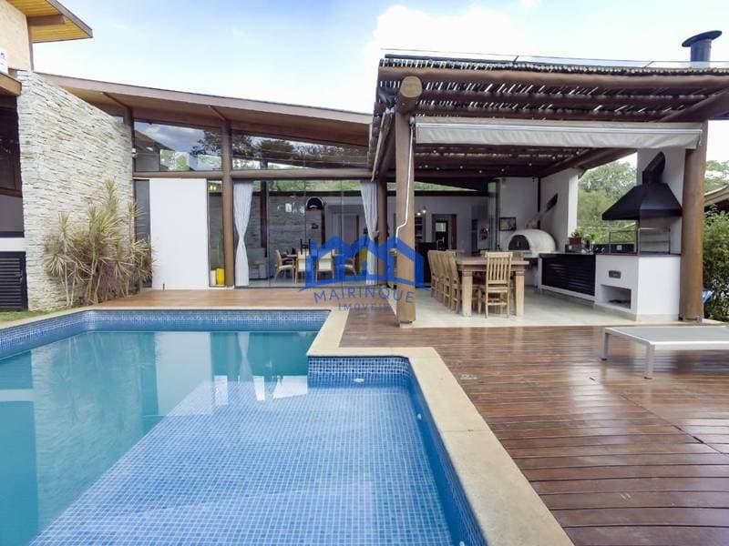 Chácara com 4 quartos e 5 banheiros com 1000 m² à Venda, por R$ 2.550.000 Cód. ch2209