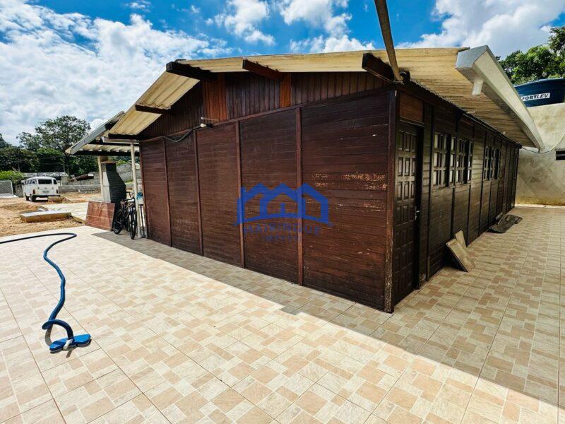Chácara com 3 quartos e 3 banheiros com 1000 m² à Venda, por R$ 330.000 Cód. ch2211